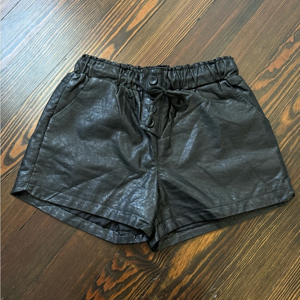 Raga Shorts NWOT